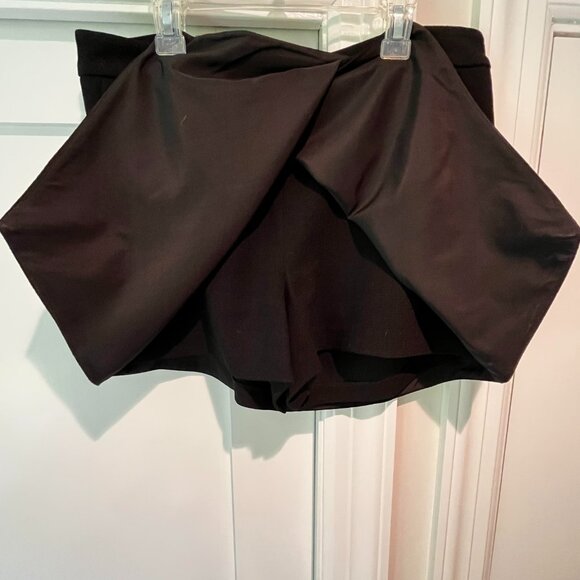 Lord and Taylor Designlab Asymmetric Skort S8 - Picture 4 of 6